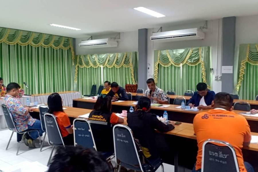 10 เม.ย.68 ร่วมประชุมคณะกรรมการศูนย์ประสานงานและบริหารจัดการสถานีสูบน้ำด้วยไฟฟ้าของสถานีสูบน้ำบ้านหนองฮู ประจำปีงบประมาณ 2568