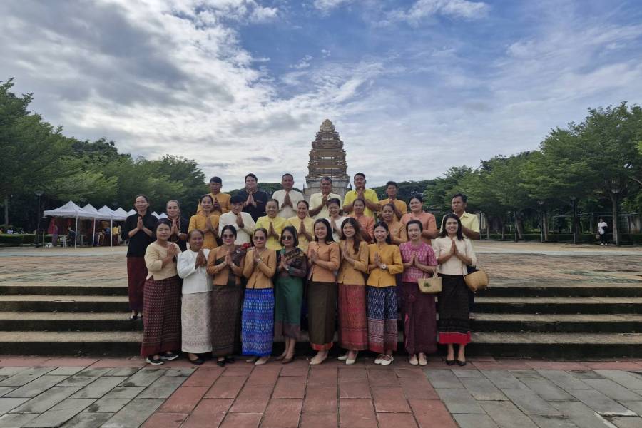 29 ก.ค.68 เข้าร่วมโครงการรณรงค์แต่งกายด้วยผ้าไทยและผ้าพื้นเมืองจังหวัดศรีสะเกษ 